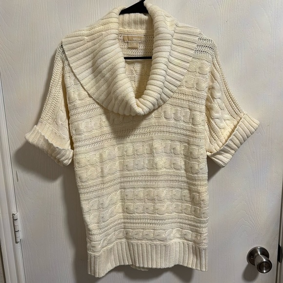 Michael Kors Knitt Short Sleeved Cowl Neck Cream Colored‎ Sweater Size Large - Picture 1 of 8